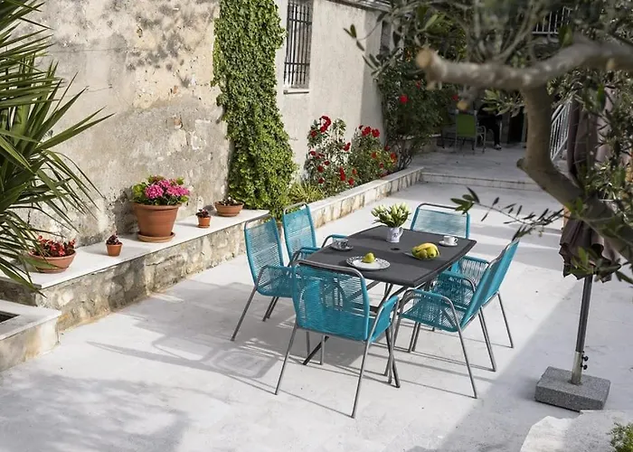 Lejlighed Diocletian Garden Centar *