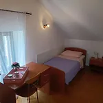 Appartement Diocletian Garden Centar *