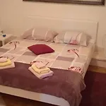 Diocletian Garden Centar Appartement *