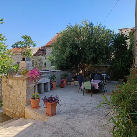 Diocletian Garden Centar * 斯普利特