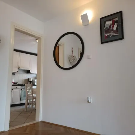 Апартаменты Diocletian Garden Centar