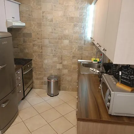 公寓 Diocletian Garden Centar