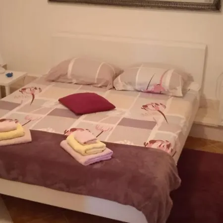 Diocletian Garden Centar Апартаменты *