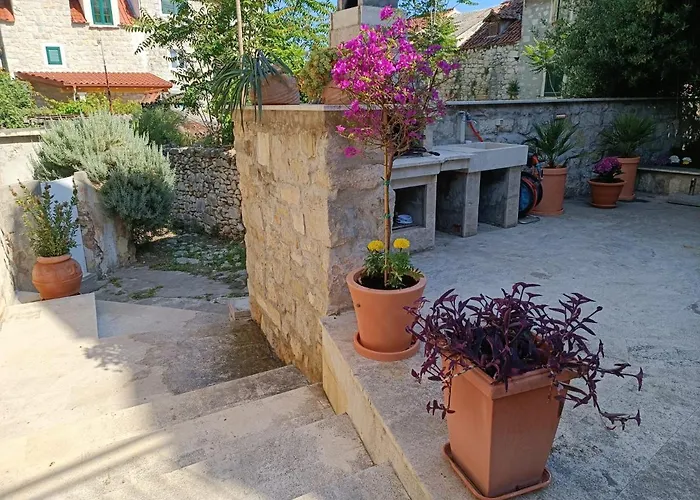 Diocletian Garden Centar スプリト